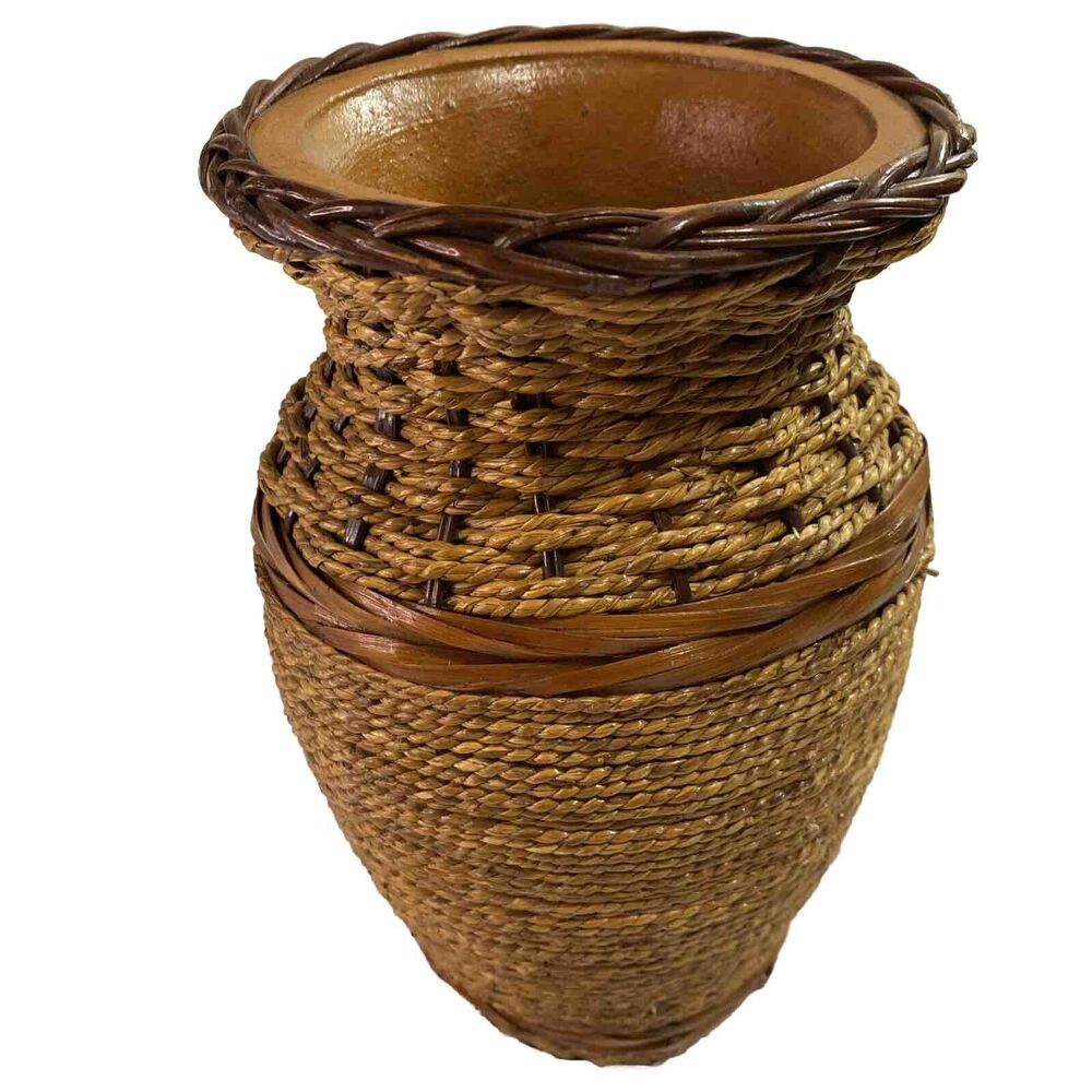 VTG Wrapped‎ Terracotta Vase Handmade Rattan Bamboo Seagrass Floral Boho Retro